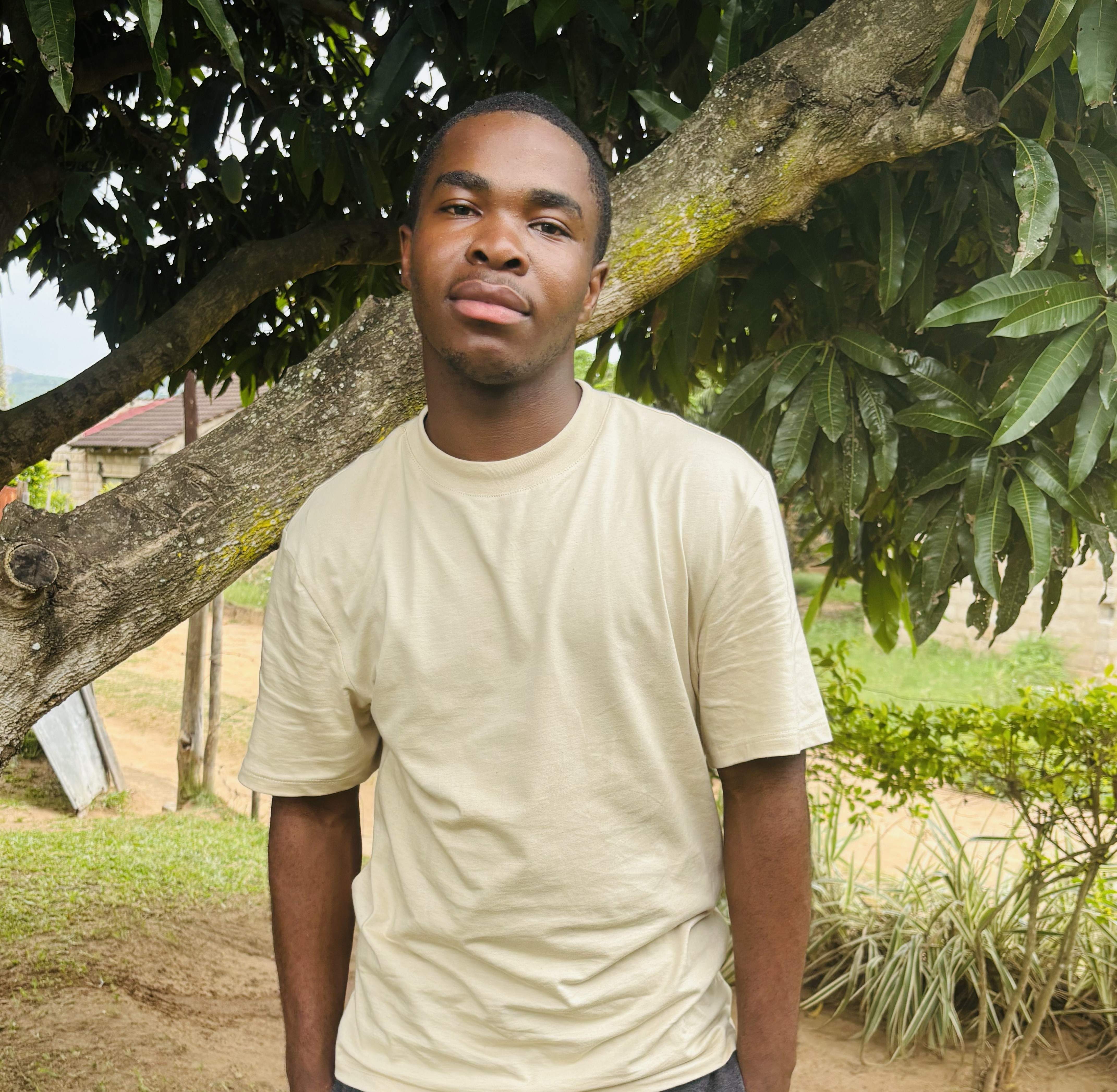 Errol (Klas) Mogane